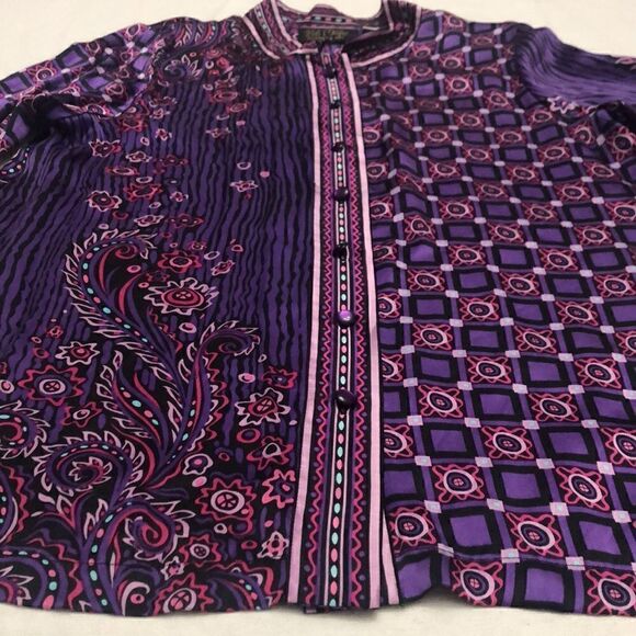100 % silk Bob Mackie womens button up blouse size M - Picture 12 of 16